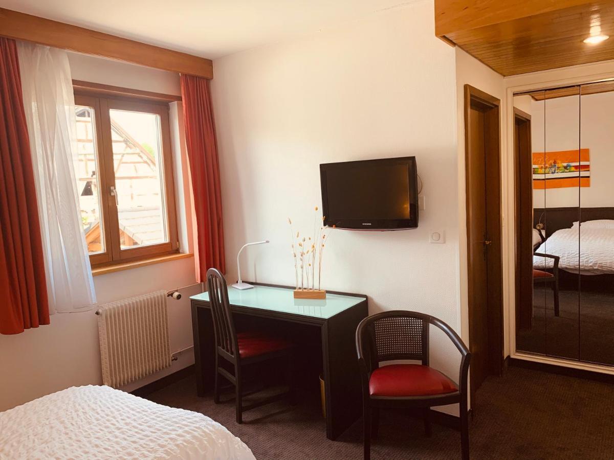 Logis Hotel Restaurant Au Lion Rouge Бартенхайм Екстериор снимка