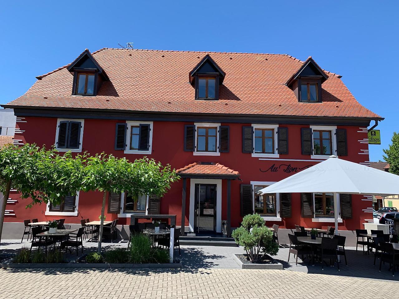 Logis Hotel Restaurant Au Lion Rouge Бартенхайм Екстериор снимка