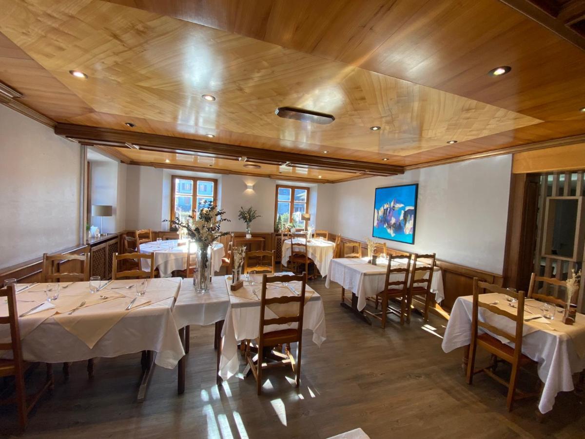 Logis Hotel Restaurant Au Lion Rouge Бартенхайм Екстериор снимка