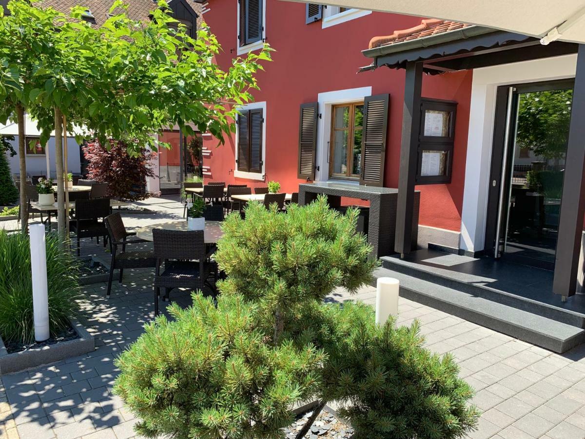 Logis Hotel Restaurant Au Lion Rouge Бартенхайм Екстериор снимка
